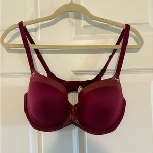 Victoria Secret lined Demi bra
